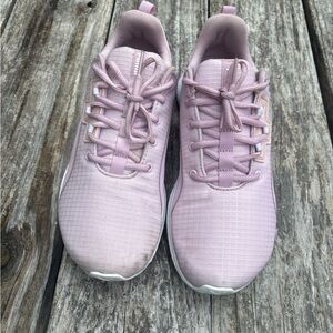 Puma Women's Light Pink Sneakers